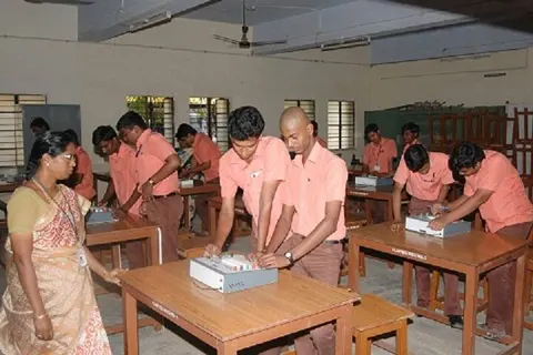 KL Nagaswamy Memorial Polytechnic College, Madurai campus photo 4